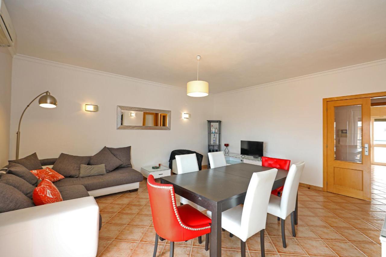 C03 - Gale Holiday Apartment In Lagos Luaran gambar