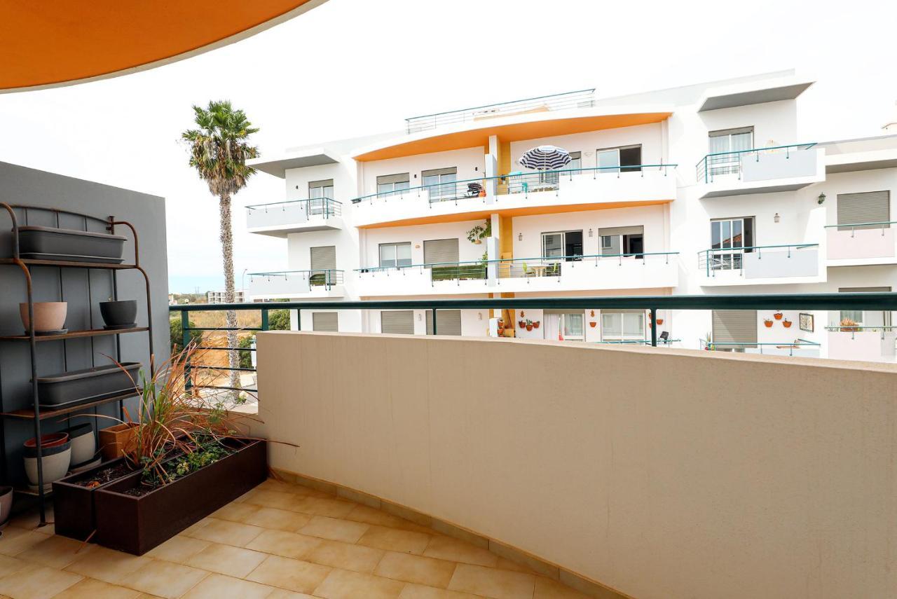 C03 - Gale Holiday Apartment In Lagos Luaran gambar