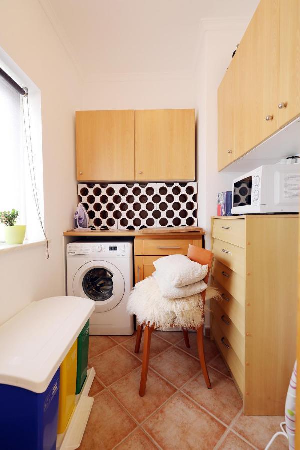 C03 - Gale Holiday Apartment In Lagos Luaran gambar
